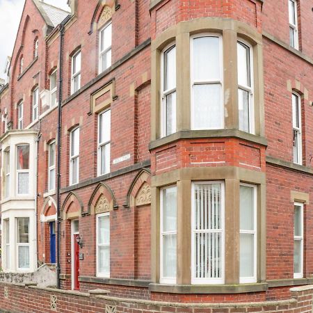 St Hilda'S Corner House Apartment Whitby Bagian luar foto