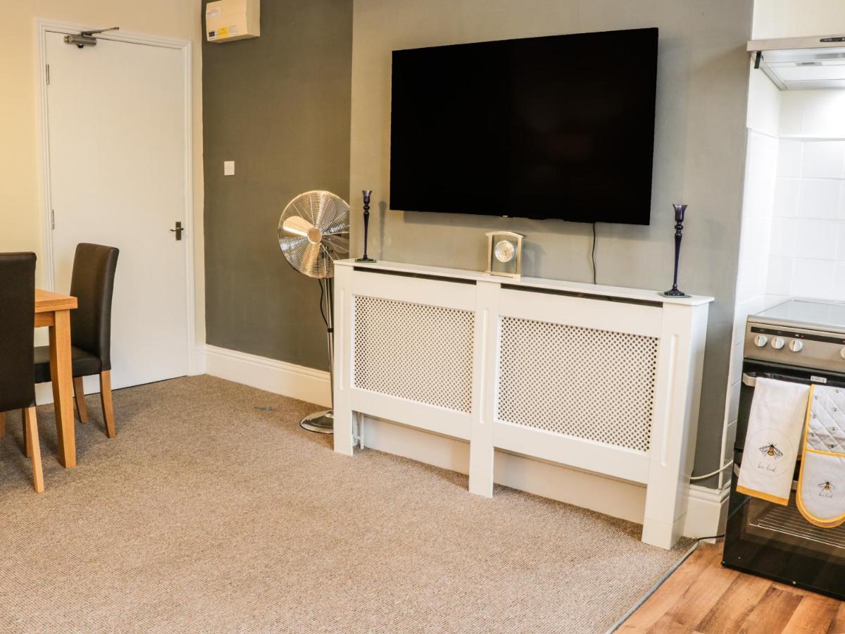 St Hilda'S Corner House Apartment Whitby Bagian luar foto