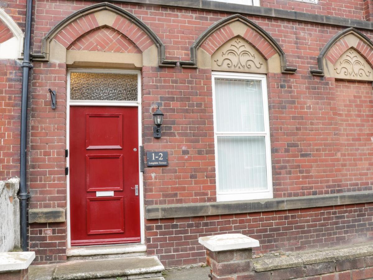 St Hilda'S Corner House Apartment Whitby Bagian luar foto