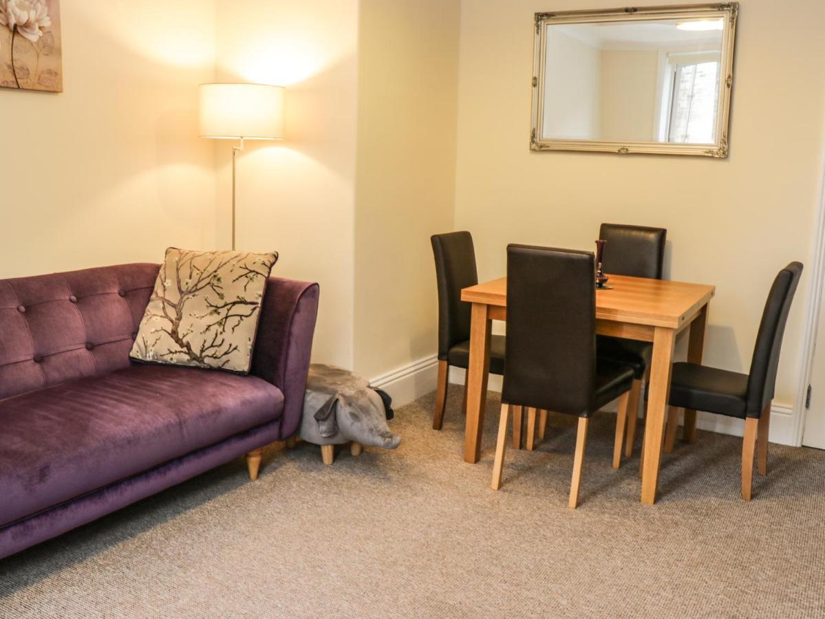 St Hilda'S Corner House Apartment Whitby Bagian luar foto
